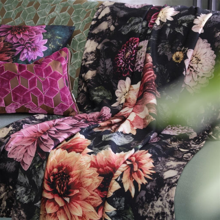 Designers Guild - Dahlia Noir Throw