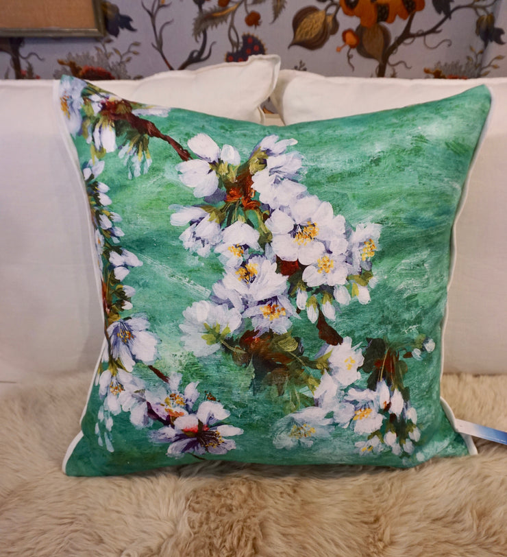 Designers Guild Fleur D'Assam Emerald Linen Cushion